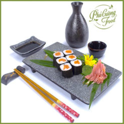 Cơm cuộn cá Hồi